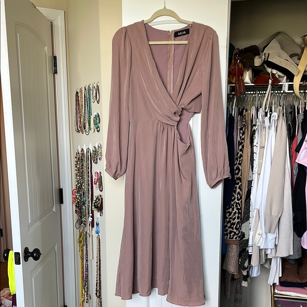 Fabrik Dusty Pink Long Sleeve Dress